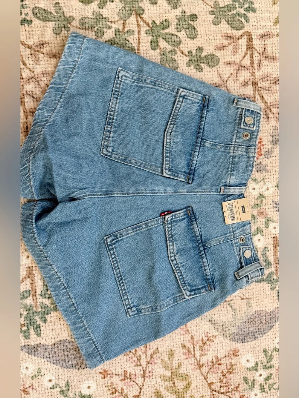 NEW NWT Levi's Women’s Cinch Mid-Thigh High Rise Denim Jean Shorts sz 25